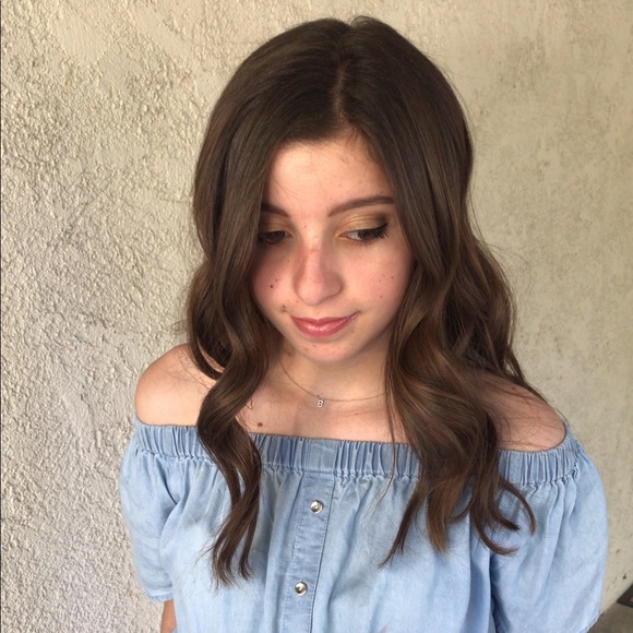 Meet your Posher, Baylee - Picture 1 of 1